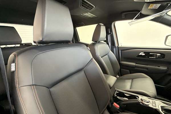 2025 Mitsubishi Triton GSR MV 4X4
