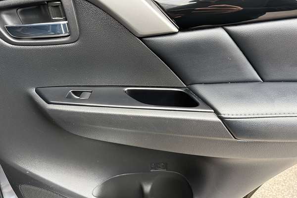 2016 Mitsubishi Pajero Sport GLS QE