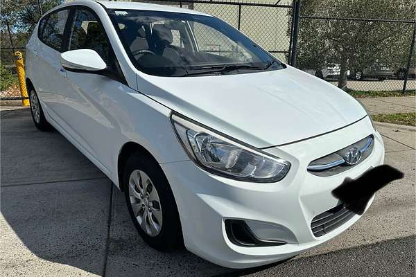 2016 Hyundai Accent Active RB4