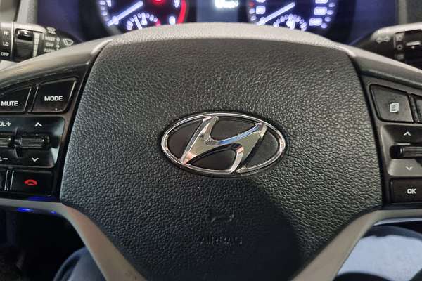 2018 Hyundai Tucson Highlander TLE2