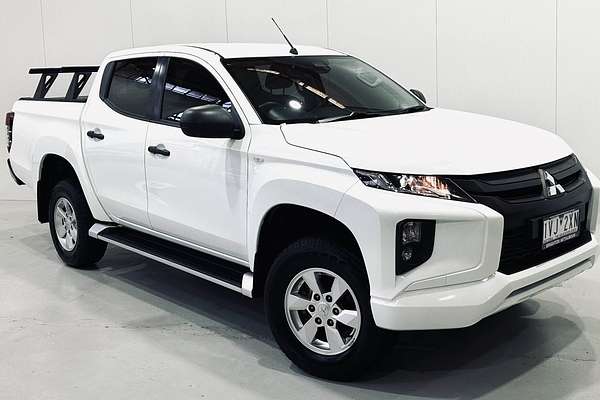 2021 Mitsubishi Triton GLX+ MR 4X4