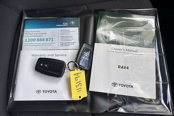 2021 Toyota RAV4 GXL MXAA52R