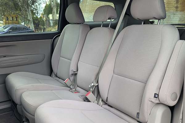 2019 Kia Carnival S YP