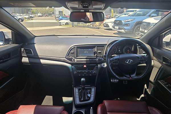 2017 Hyundai Elantra SR TURBO AD