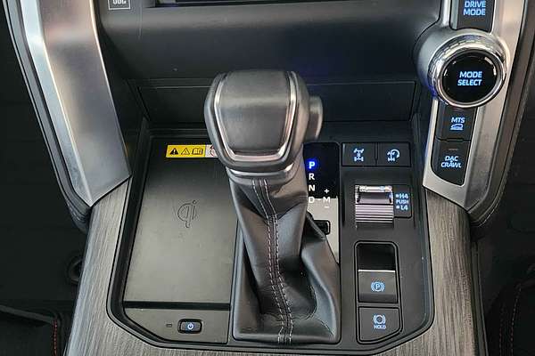 2023 Toyota Landcruiser GR Sport FJA300R