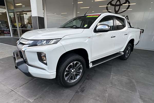 2020 Mitsubishi Triton