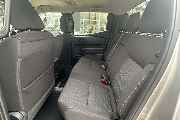 2025 Mitsubishi Triton GLX+ MV 4X4