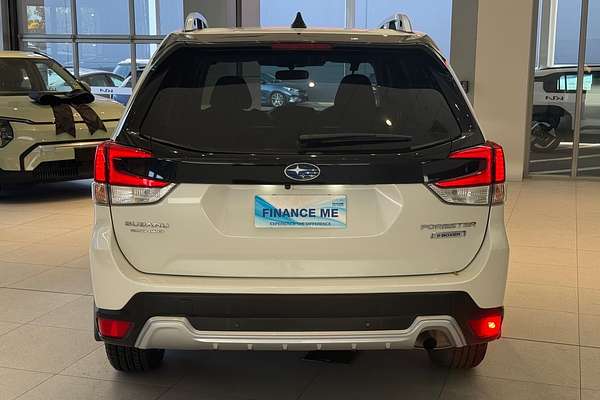 2024 Subaru Forester Hybrid L S5