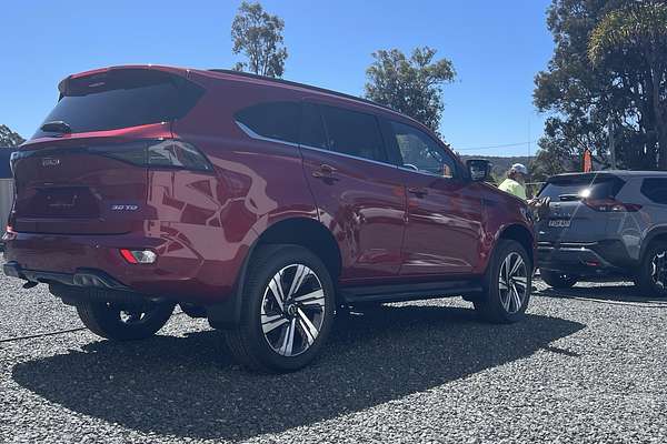 2025 Isuzu MU-X LS-T