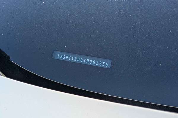 2025 Geely P15AYMRGO/26