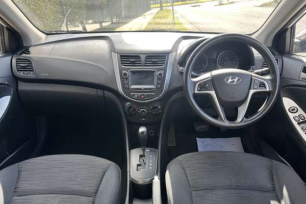 2016 Hyundai Accent Active RB4