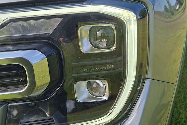 2025 Ford Everest Platinum 3.0L