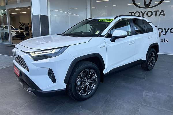 2022 Toyota RAV4 GXL AXAH52R