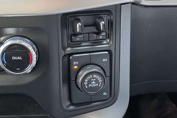 2023 Ford F-150 XLT 4X4 SWB