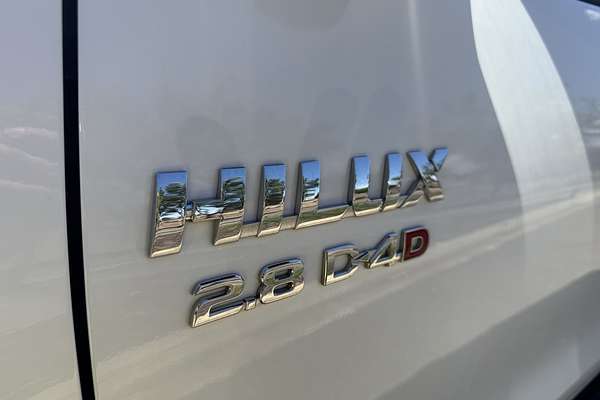 2024 Toyota Hilux SR GUN126R 4X4