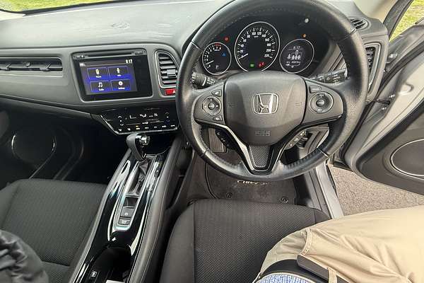 2016 Honda HR-V VTi-S