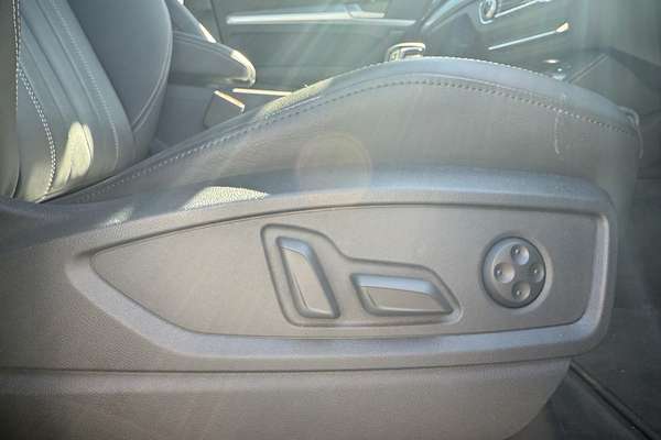 2024 Audi Q5 45 TFSI Sport FY