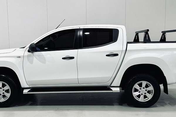 2021 Mitsubishi Triton GLX+ MR 4X4