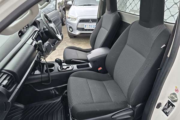2017 Toyota Hilux Workmate TGN121R Rear Wheel Drive