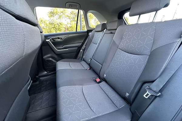 2020 Toyota RAV4 GXL AXAH52R