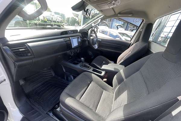 2019 Toyota Hilux SR GUN126R 4X4