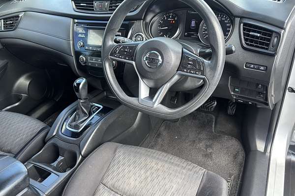 2017 Nissan X-TRAIL ST T32