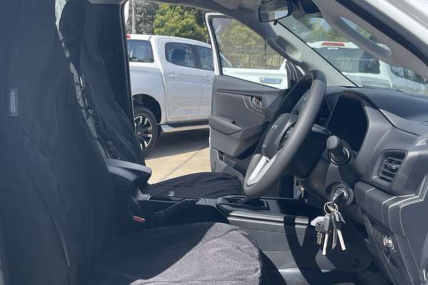 2025 Isuzu D-MAX SX 4X4