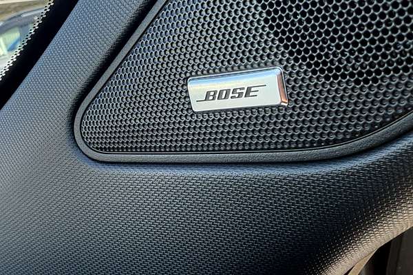 2025 Mitsubishi Outlander PHEV GSR ZM