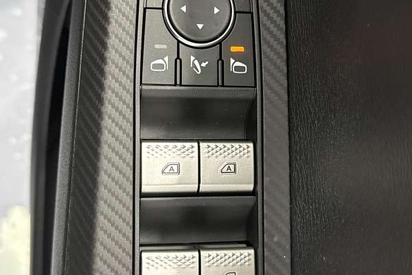2025 Mitsubishi Outlander Exceed Tourer ZM
