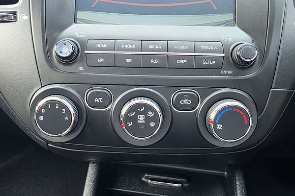 2017 Kia Cerato S YD