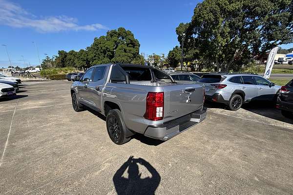 2025 Mitsubishi Triton GLX-R MV 4X4