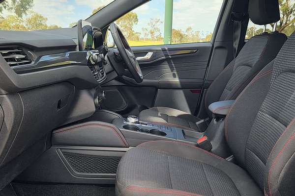 2022 Ford Escape ST-Line ZH