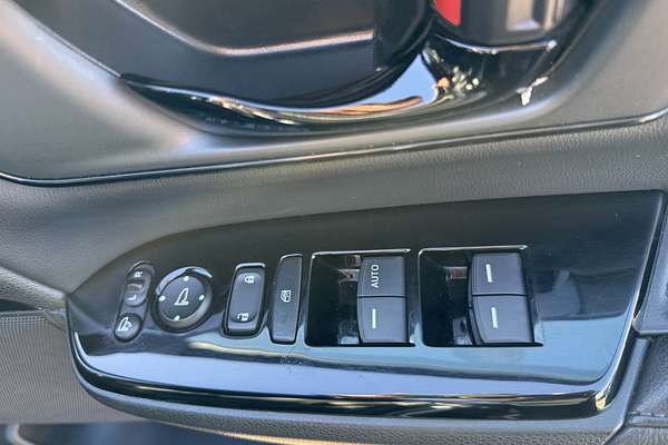 2023 Honda CR-V Black Edition RW