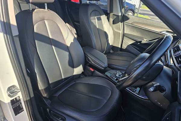 2017 BMW X1 sDrive18d F48