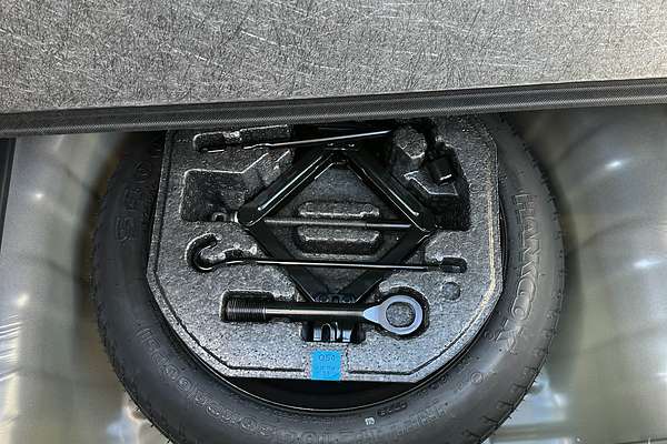 2025 Hyundai Venue Active QX.V5