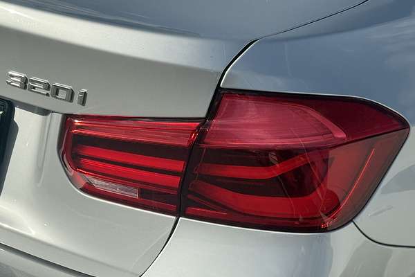 2016 BMW 3 Series 320i Sport Line F30 LCI