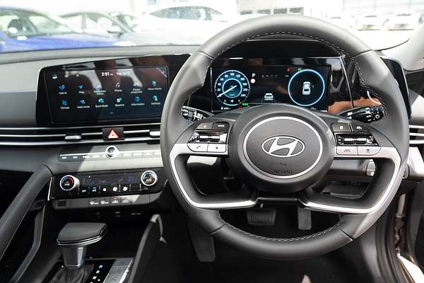 2025 Hyundai i30 Elite Hybrid CN7.V2
