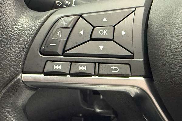 2017 Nissan X-TRAIL ST (FWD) T32
