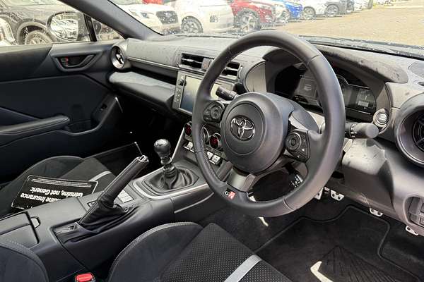 2024 Toyota GR86 GTS ZN8
