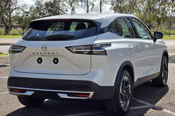 2025 Nissan QASHQAI ST-L J12