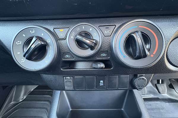 2016 Toyota Hilux Workmate TGN121R Rear Wheel Drive