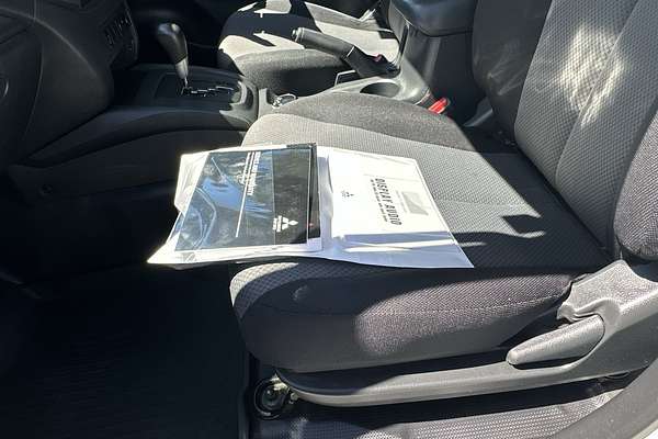 2020 Mitsubishi Triton GLX MR 4X4