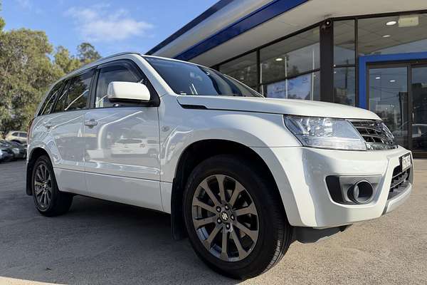 2015 Suzuki Grand Vitara Navigator JB
