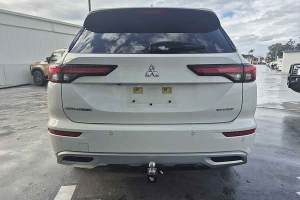 2023 Mitsubishi Outlander Exceed ZM