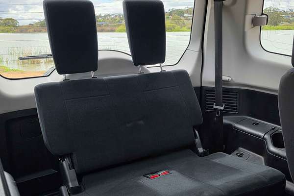 2008 Mitsubishi Pajero GLX NS
