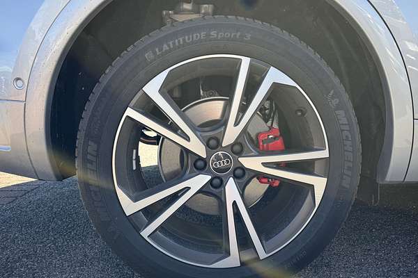 2024 Audi Q5 45 TFSI Sport FY