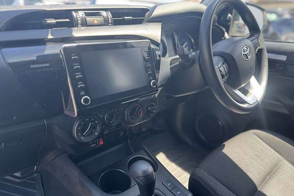 2024 Toyota Hilux SR GUN126R 4X4