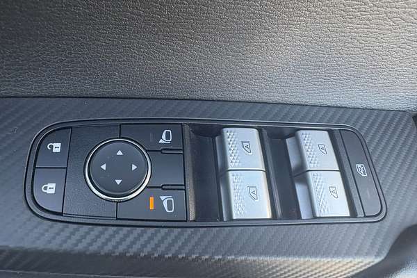 2022 Mitsubishi Outlander ES ZM