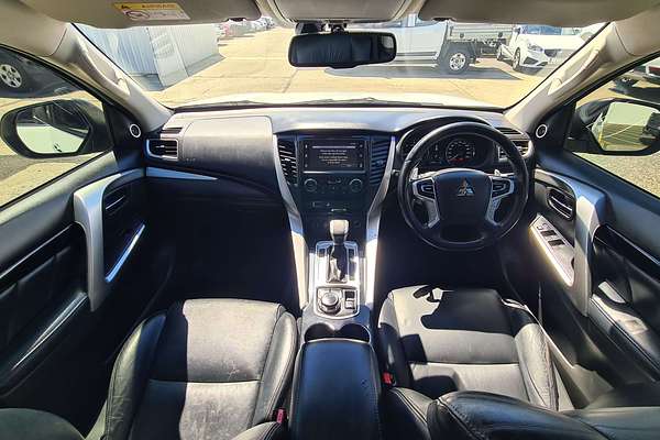 2016 Mitsubishi Pajero Sport Exceed QE