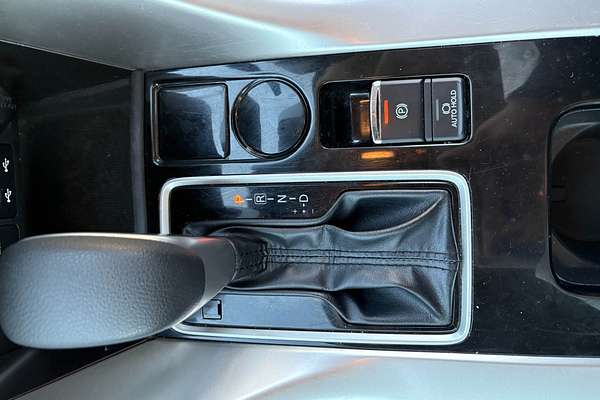 2022 Mitsubishi Eclipse Cross LS YB
